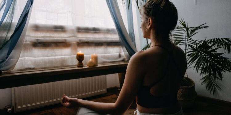 Beneficios de la meditación en trabajo cultural y creativo