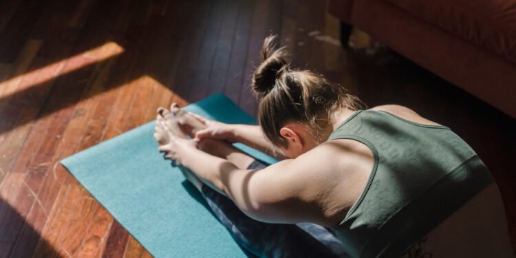 El Yoga como terapia para la superación de la soledad.