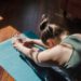 El Yoga como terapia para la superación de la soledad.